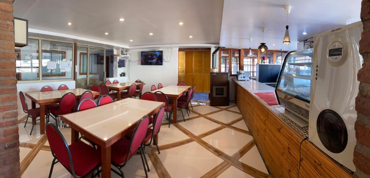 Hotel Residencial Victoria Said Linares Exterior foto