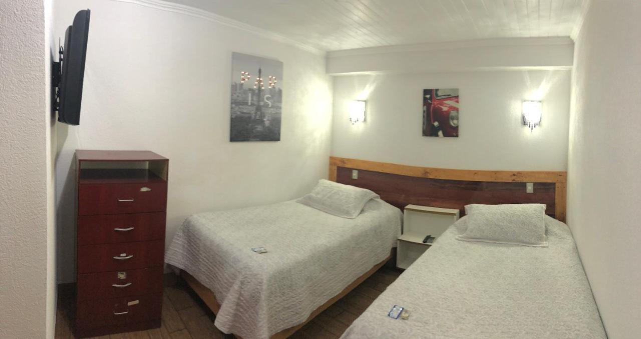 Hotel Residencial Victoria Said Linares Exterior foto
